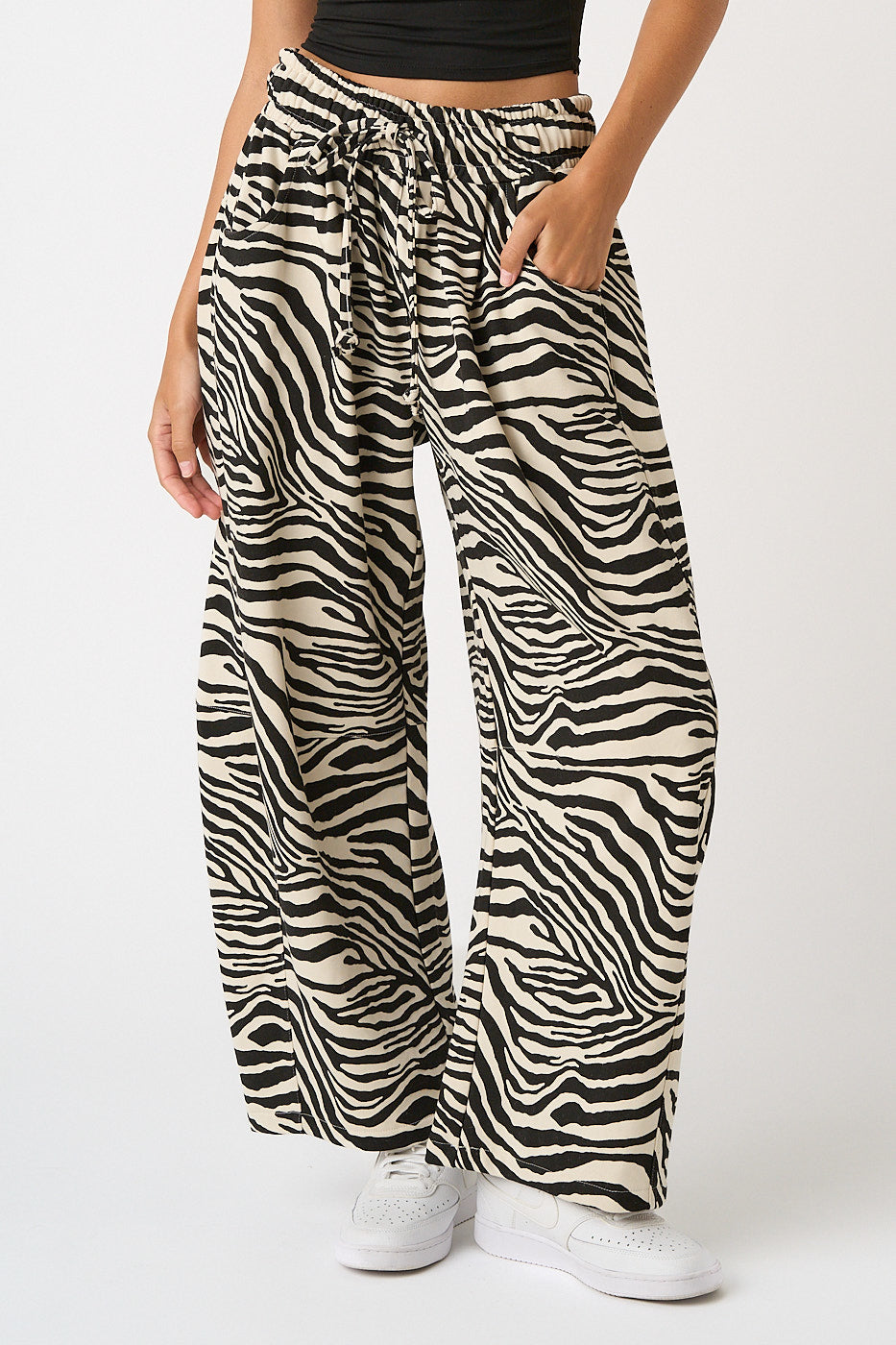Safari Drift Knit Barrel Pants - Black/Tan