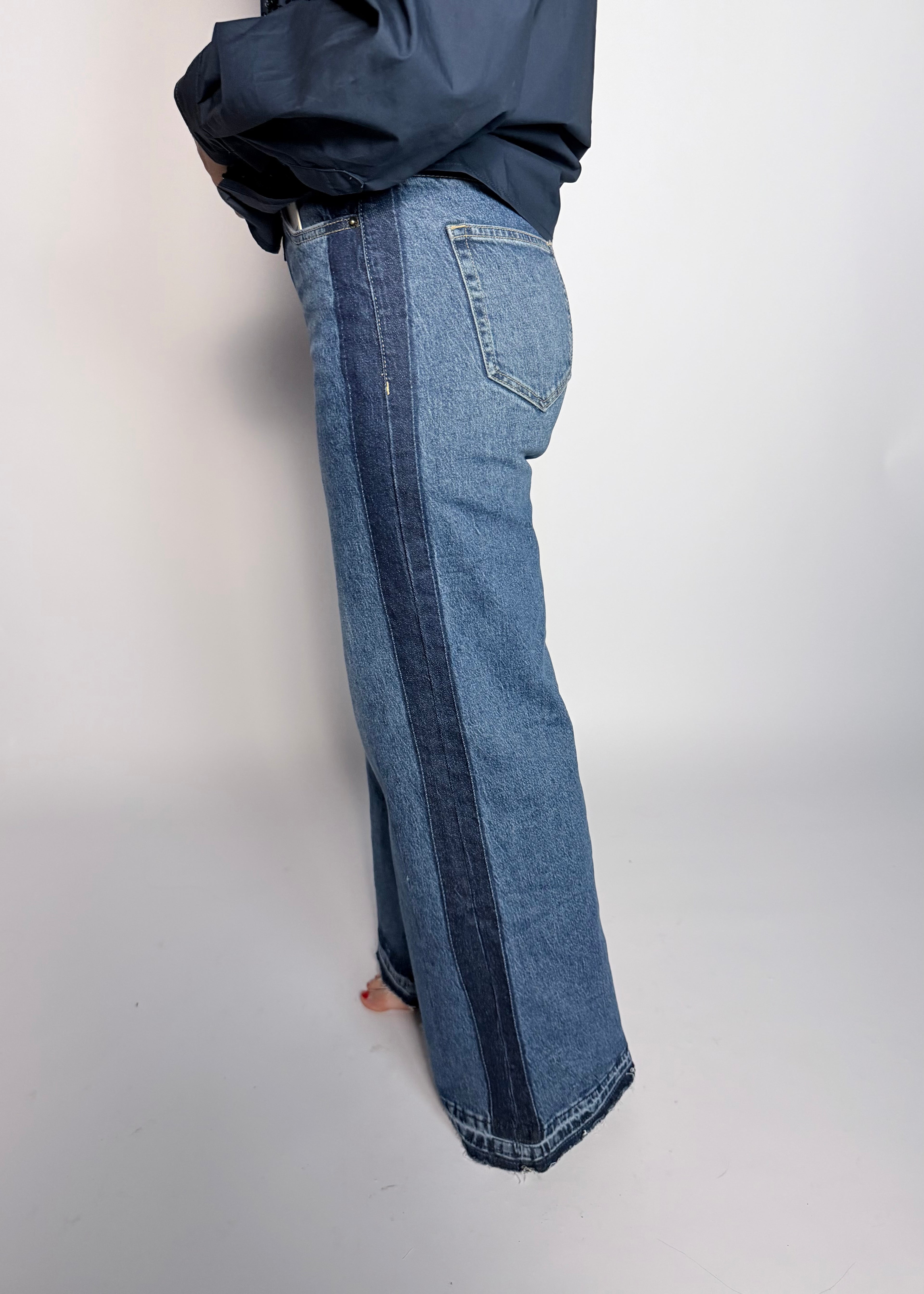 Ebony Sea High-rise Wide Side Panel Raw Hem