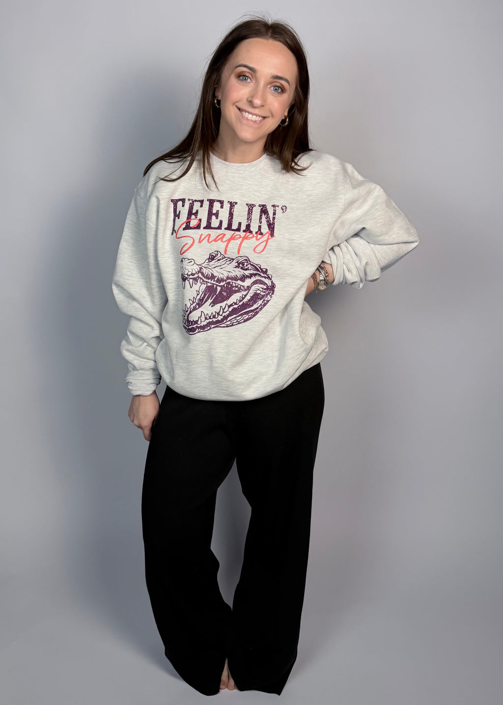 *Fantzy's Original* Feelin' Snappy Crew Neck Oversize Sweatshirt