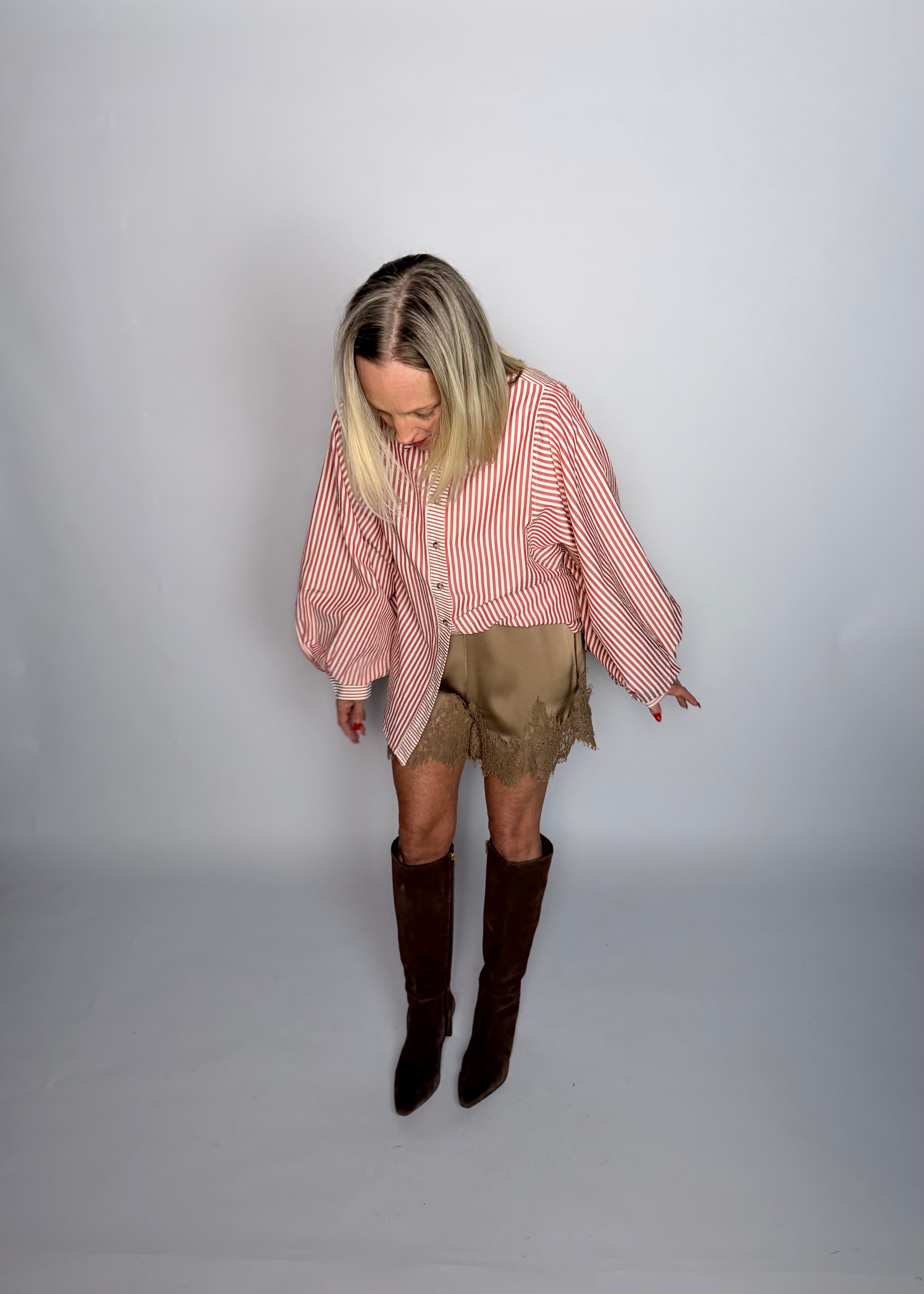 Finesse Satin + Lace Shorts - Mocha