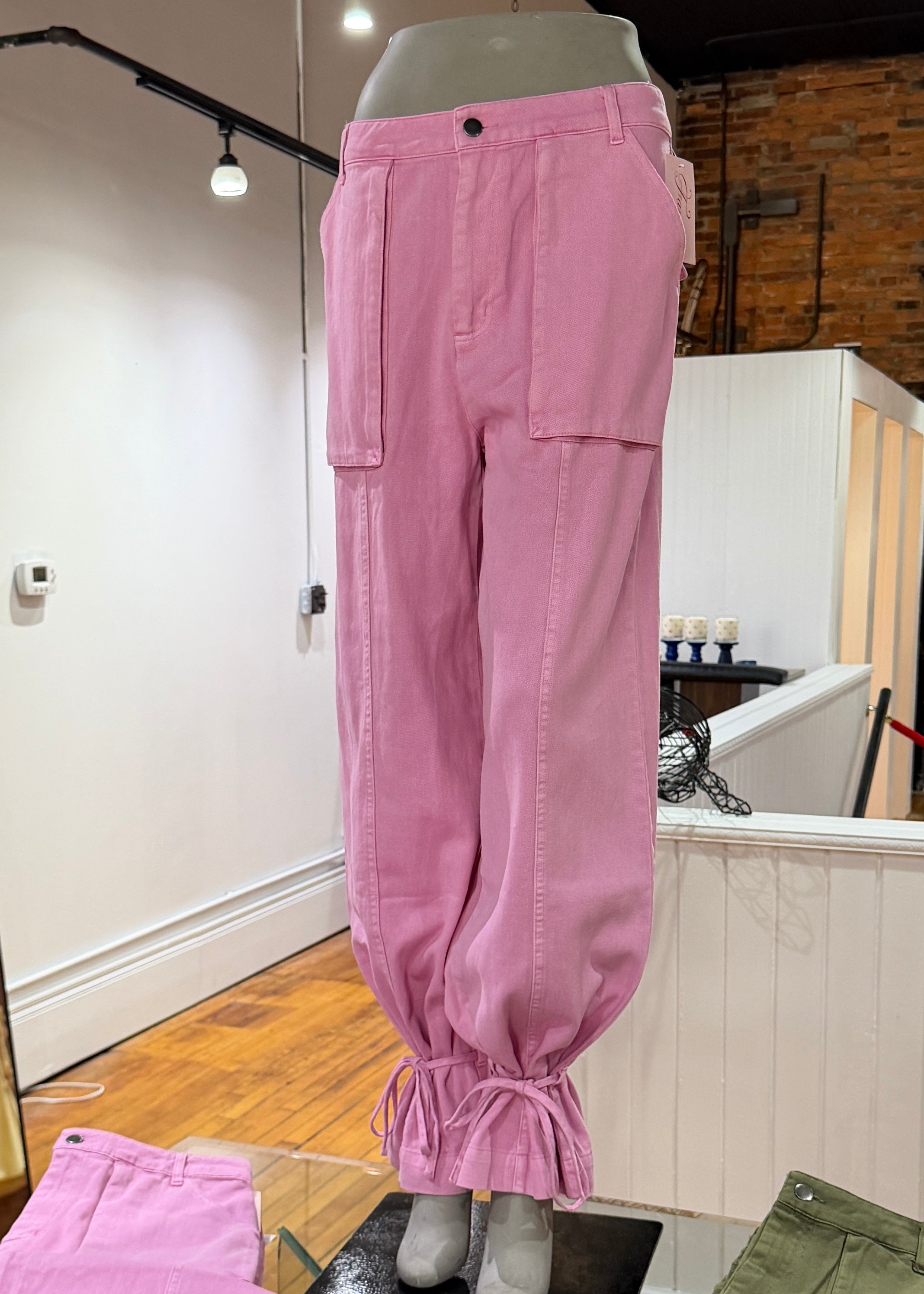 Tied With A Bow Cargo Pant - Bubblegum