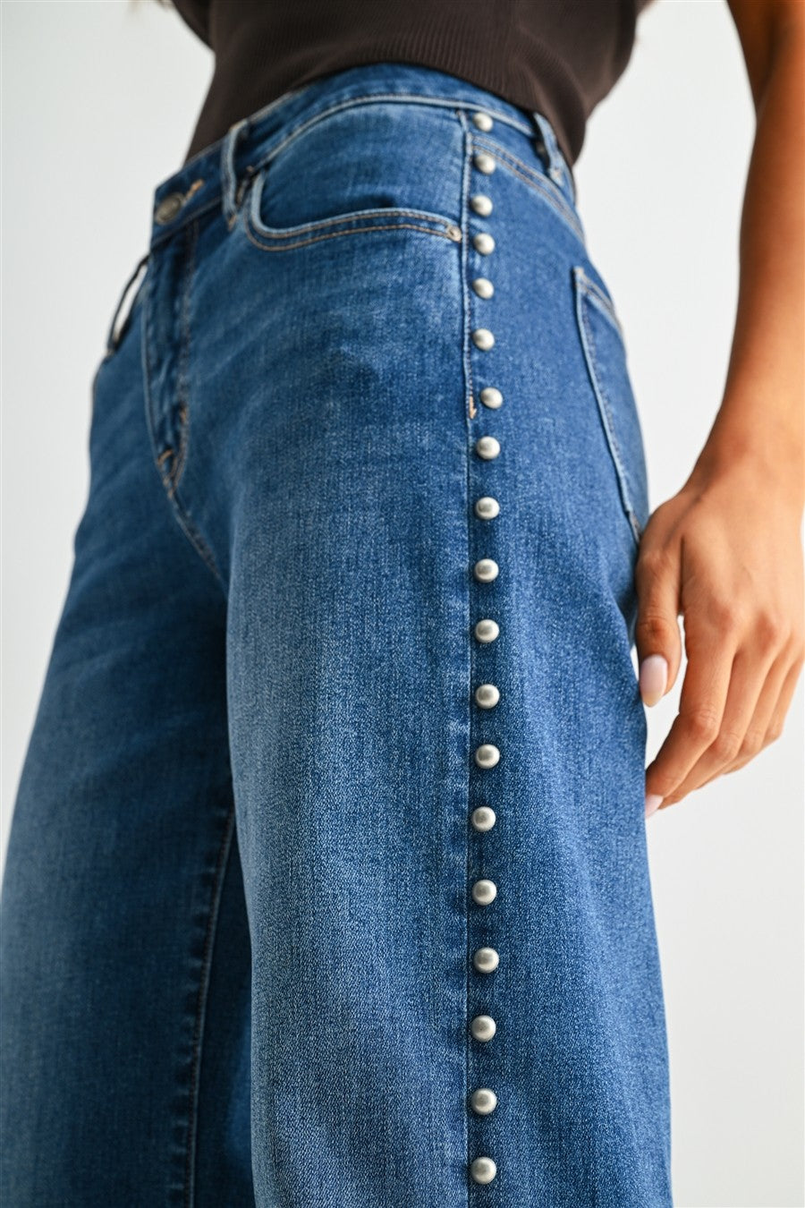 Port Gore Mid-rise Wide Leg Embellished Side